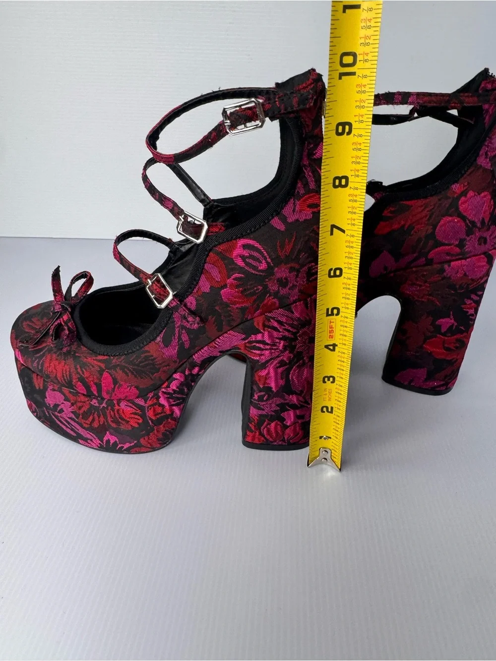 🖤🌹 Azalea Wang “Sprout” Red Multi Platform Heels 🌹🖤